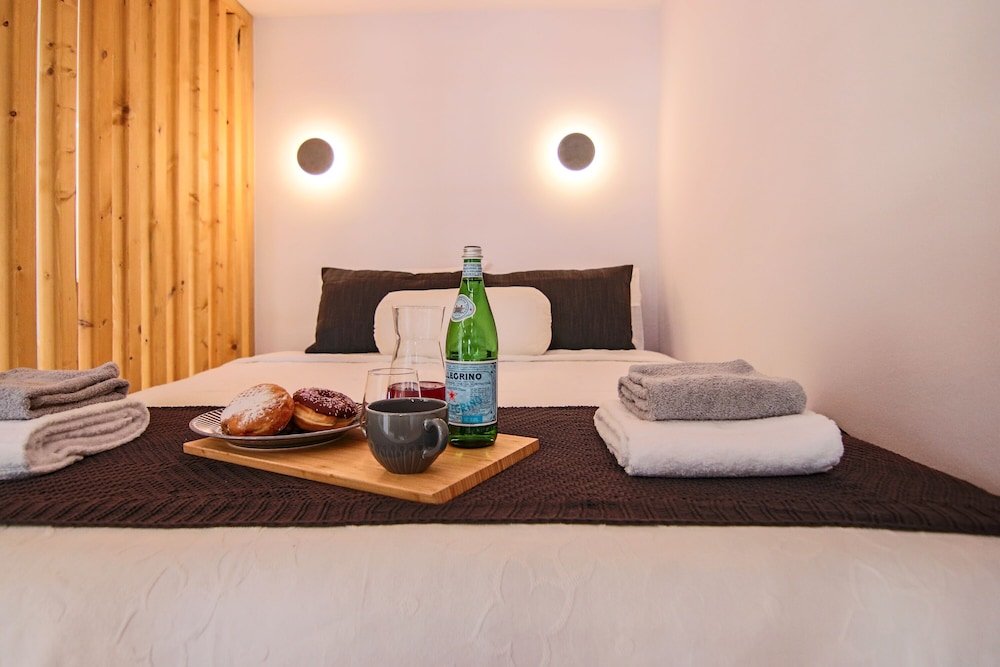 phaedrus living seaside luxury flat athina 109