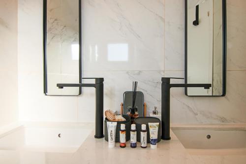 phaedrus living seaside luxury flat athina 109