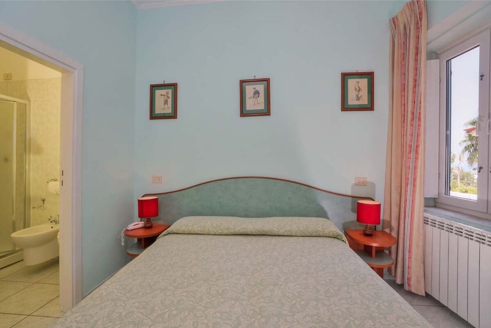hotel pensione monti