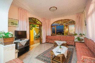 hotel pensione monti