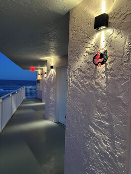 daytona beach shores