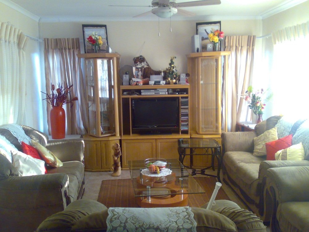 Fourie Street Guesthouse,,3 star