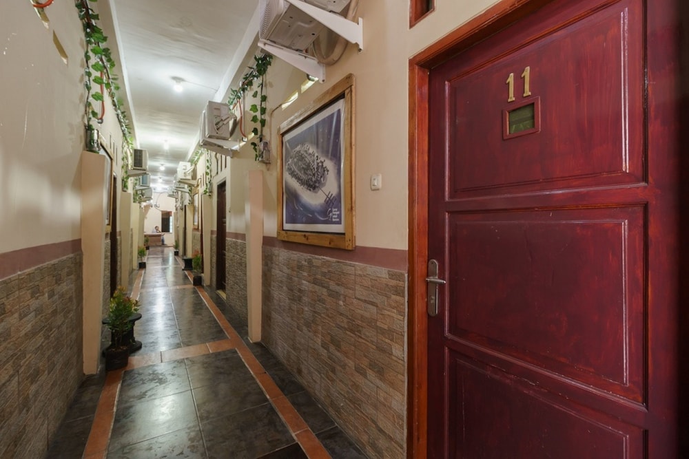 koolkost syariah near stasiun poris tangerang