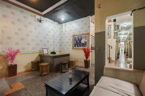 koolkost syariah near stasiun poris tangerang