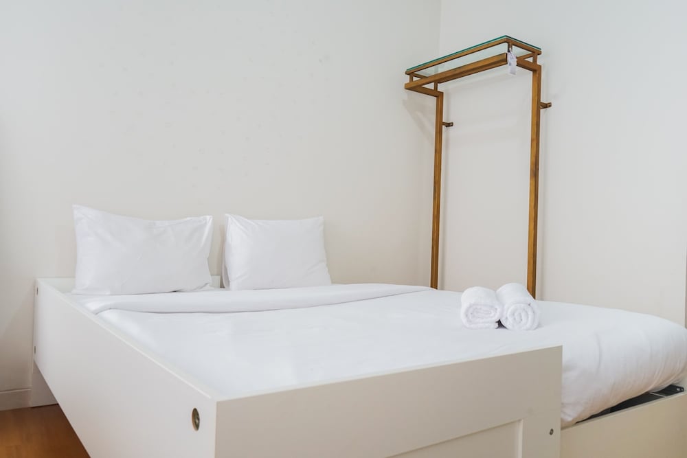 modern studio at margonda residence 5
