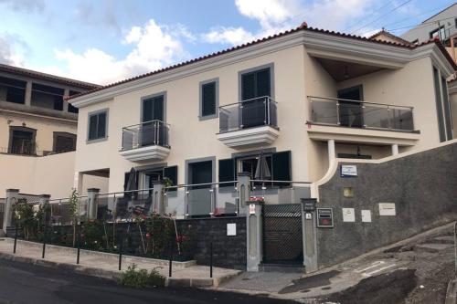 house with 3 bedrooms in camara de lobos