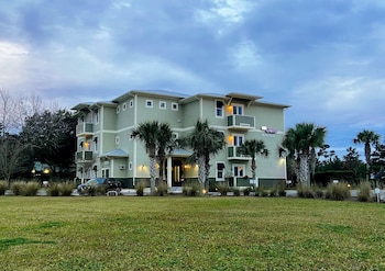 30a inn and suites
