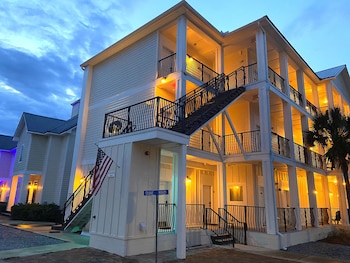 30a inn and suites