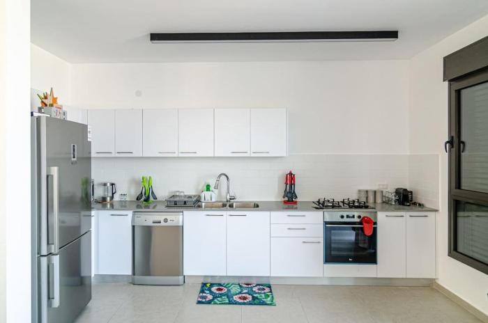 dov garden apartment with private pool