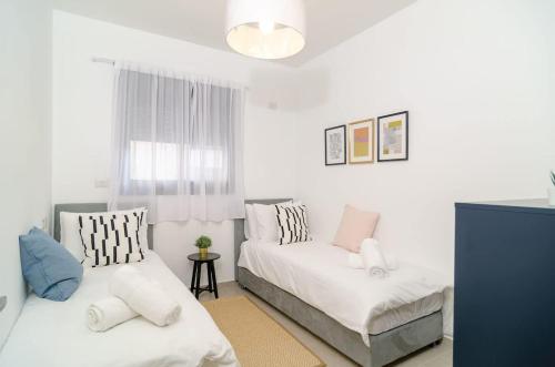 dov garden apartment with private pool