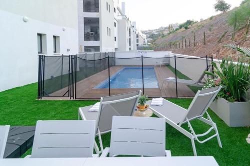 dov garden apartment with private pool