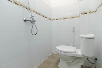 reddoorz near palembang trade center