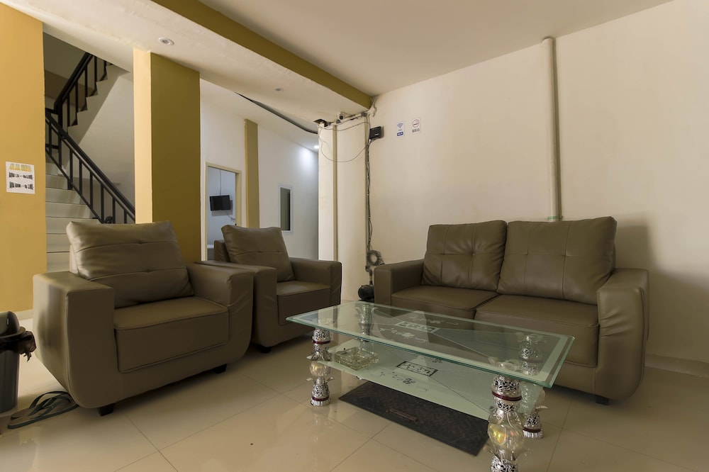 reddoorz near palembang trade center