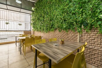 reddoorz near palembang trade center