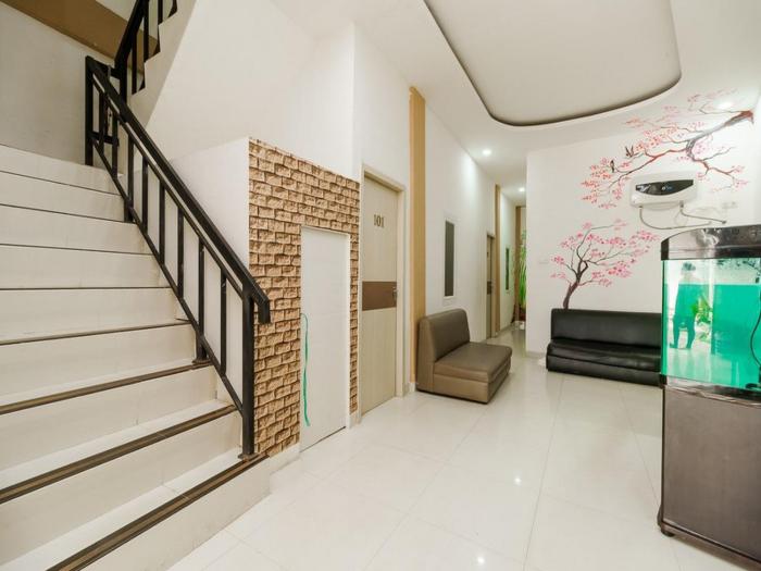 reddoorz near palembang trade center