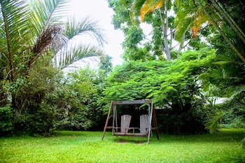 lush gardens apartment 1