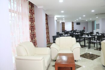 Mount Usambara Hotel,,3 star