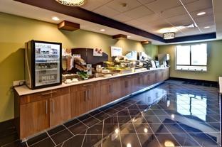 holiday inn express hutchinson by ihg
