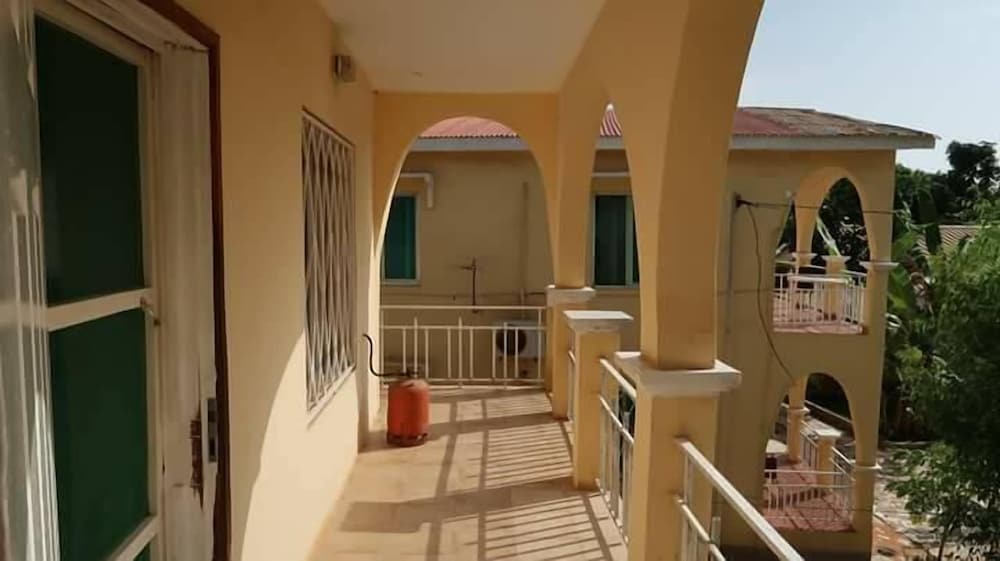 harmony house apartments