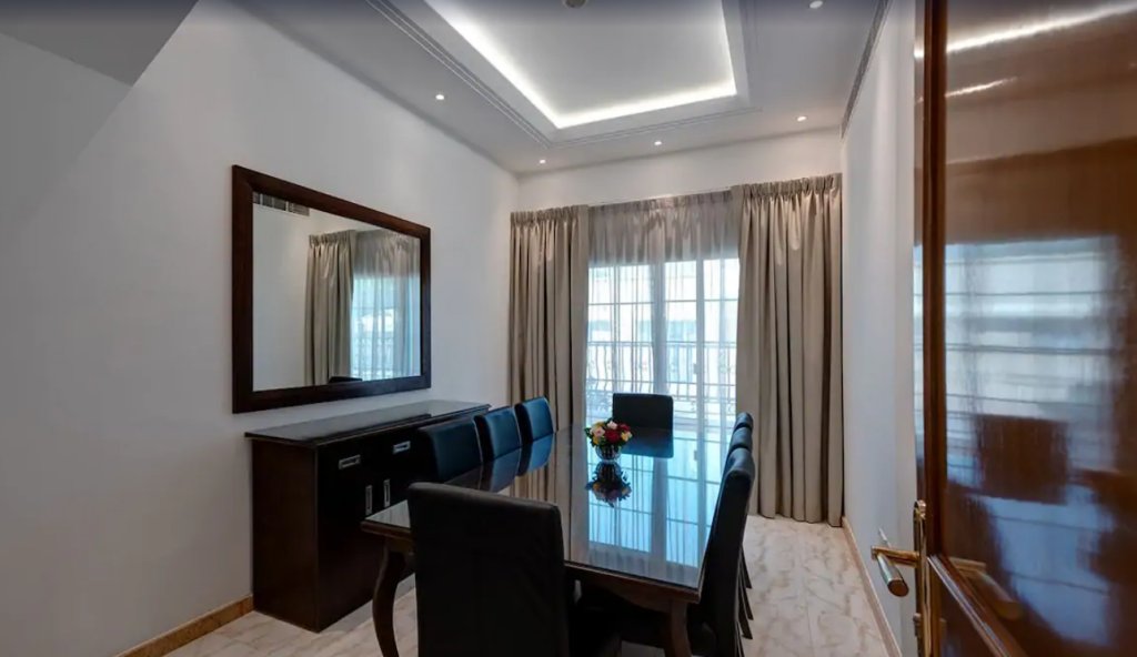 J5 Four Bedroom Villa In Mirdif,Dubai>>Deira,4 star