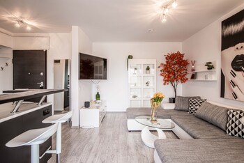 luxury penthouse plaza residence p1
