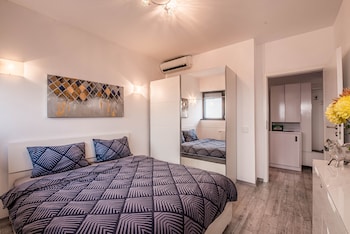 luxury penthouse plaza residence p1