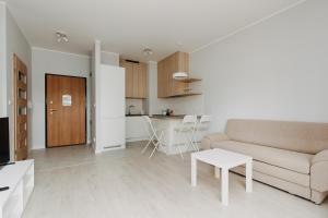 shortstaypoland zdziechowskiego b72