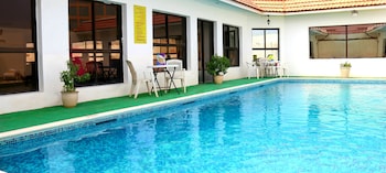 tropicana hotel bahrain