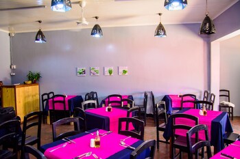 hotel restaurant azalee