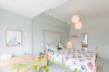 eastern court 22 by sanguine