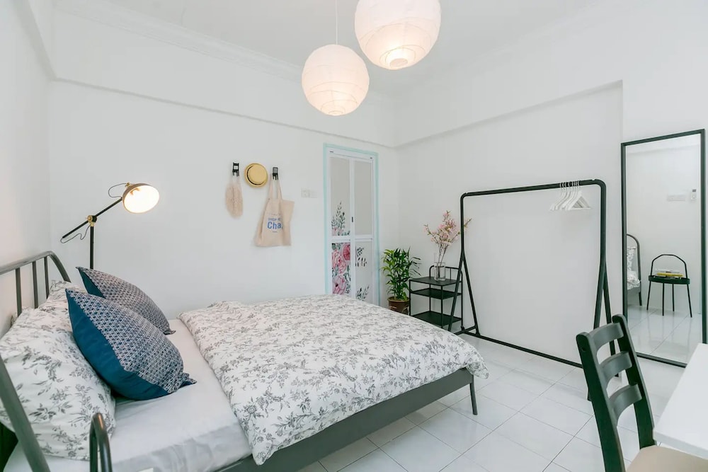 eastern court 22 by sanguine