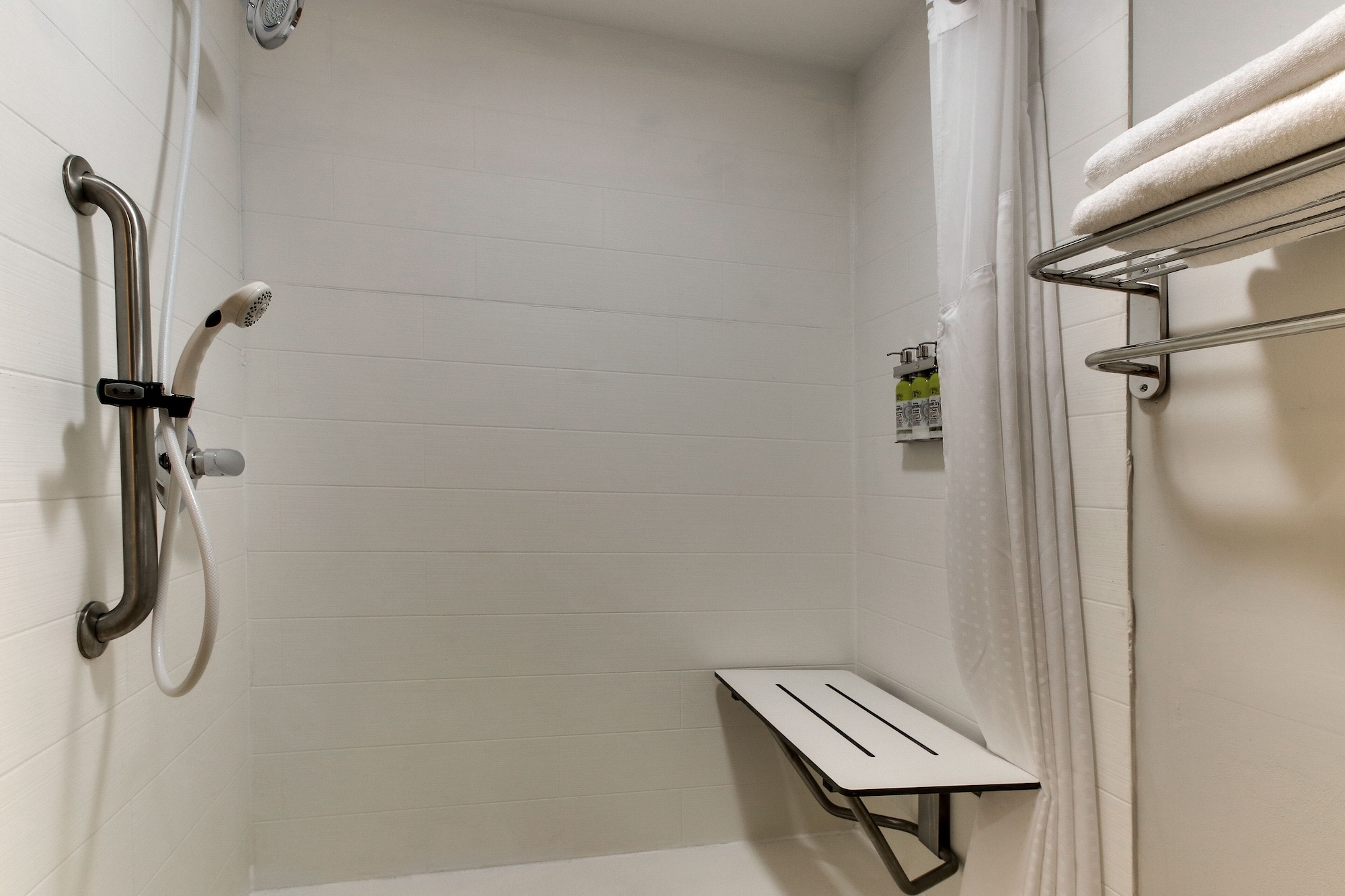 holiday inn express pittston scranton airport by ihg