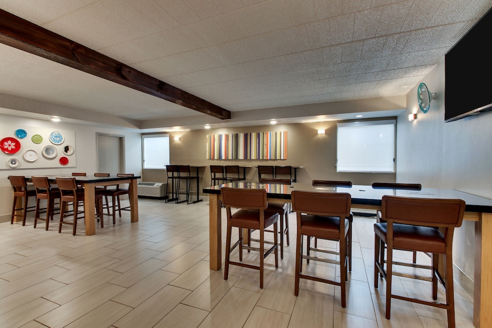 holiday inn express pittston scranton airport by ihg