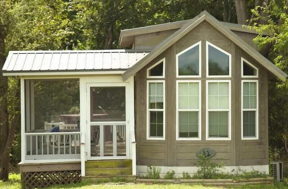 lillian farms bed and breakfast