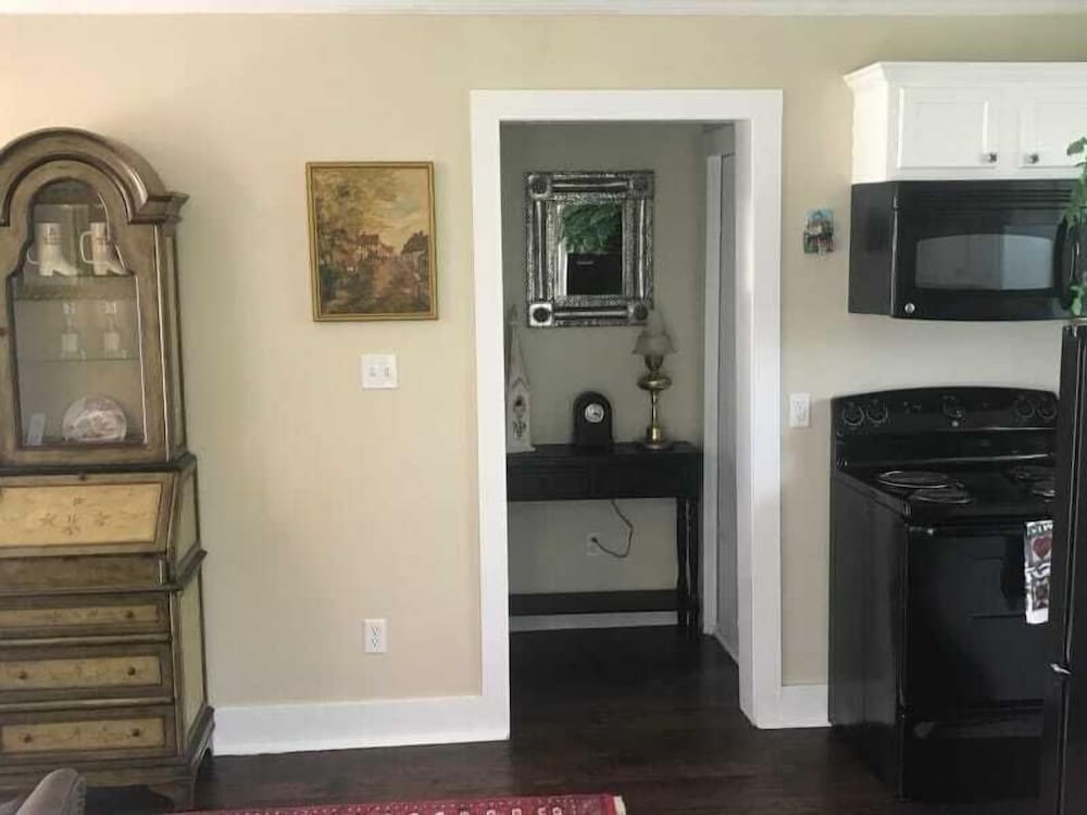 lillian farms bed and breakfast