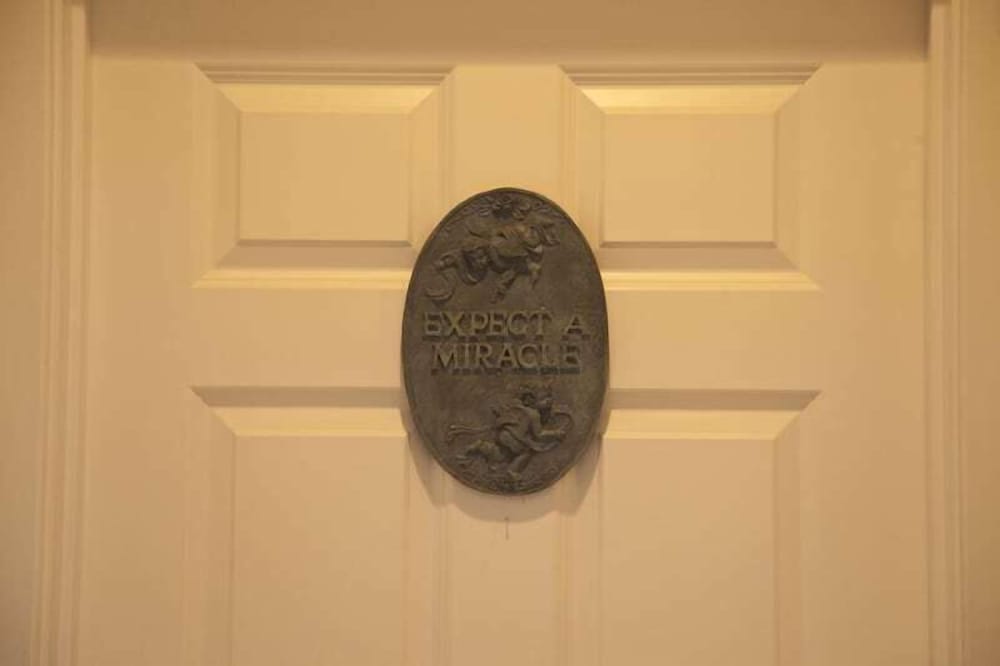 lillian farms bed and breakfast