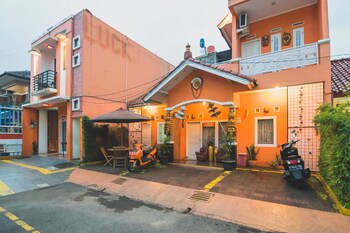 reddoorz near margahayu raya