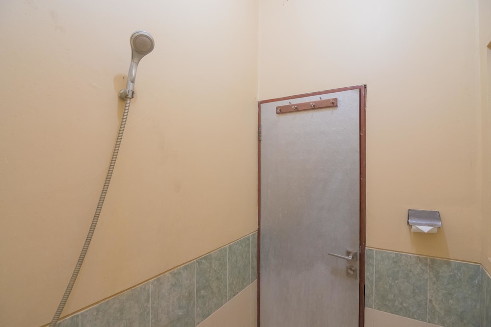 reddoorz near margahayu raya