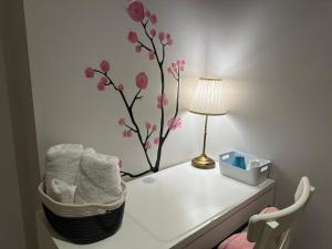 vancouver west cozy retreat by host launch