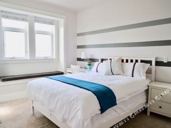 vancouver west cozy retreat by host launch