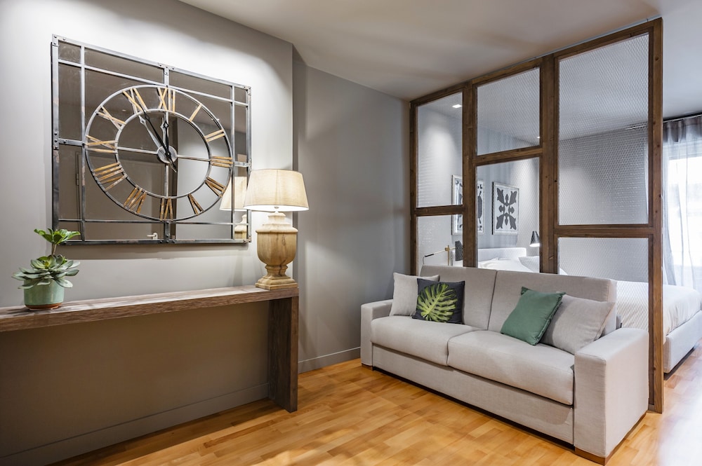 ferrini home etnea collection