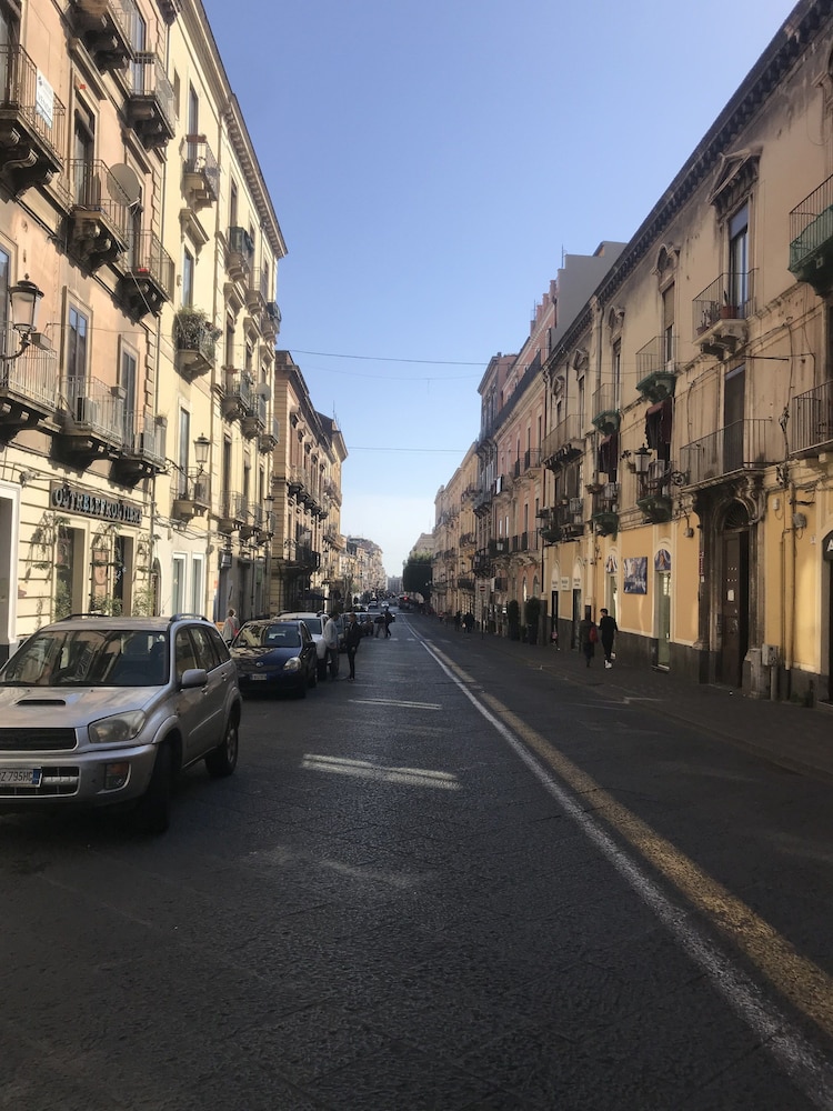 ferrini home etnea collection