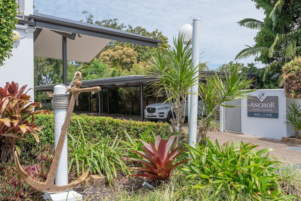 anchor motel noosa