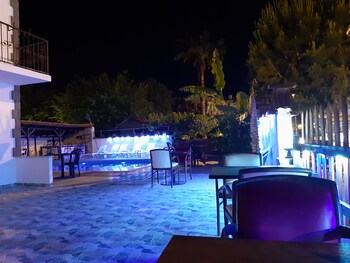 moonlight apart hotel