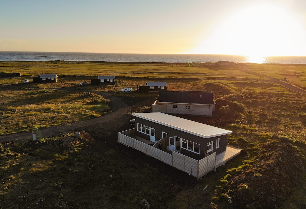 ocean break cabins