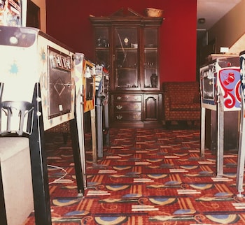 a house full of steel balls and games