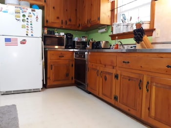 a house full of steel balls and games