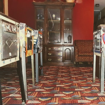 a house full of steel balls and games