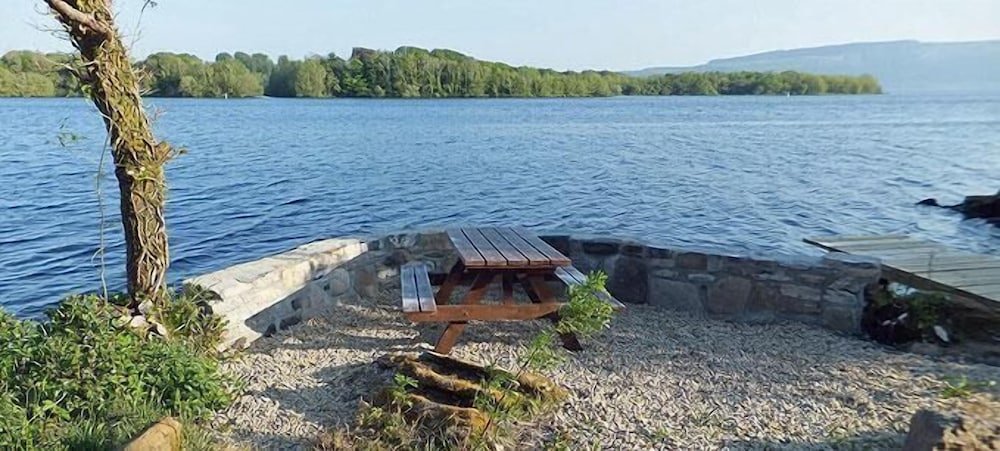 platinum lakeside lodge at mullans bay