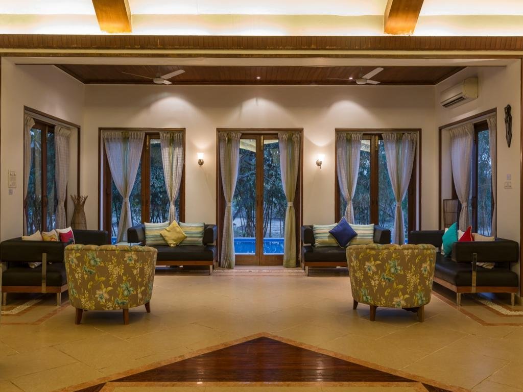 ama stays and trails nine palms alibag